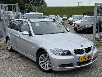 Coche accidentado BMW 3-serie 325i High Executive 2006/1