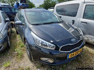 Autoverwertung Kia Cee d Cee'd (JDB5), Hatchback 5-drs, 2012 / 2018 1.6 GDI 16V 2013/3