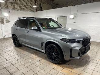 Voiture accidenté BMW X5 xDrive40d M Sport Pro PANO/HUD/360/AHK/H&K 2024/7