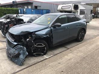 demontáž osobní automobily Peugeot 3008 3008 III, MPV, 2023 e-3008 210 73 kWh 2024/9