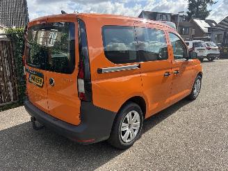 Unfallwagen Volkswagen Caddy Combi 1.5 e.TSI  HYBRIDE AUTOMAAT PLUG-INN 2025/11