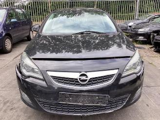 Autoverwertung Opel Astra Astra J (PC6/PD6/PE6/PF6), Hatchback 5-drs, 2009 / 2015 1.6 Turbo 16V 2010/2