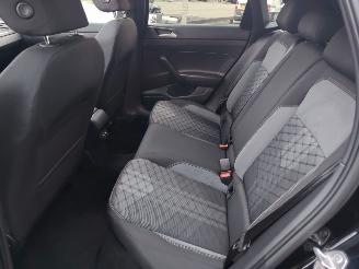Volkswagen Polo  picture 33