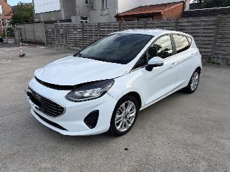 Coche accidentado Ford Fiesta 1.0i - 12V TURBO ECOBOOST 2024/5