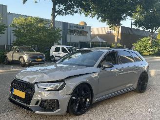 Vaurioauto  passenger cars Audi RS 4 AVANT CERAMIC/HEAD-UP NAP KM 2018/1