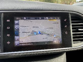 Peugeot 308  picture 18