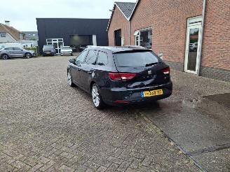 Schadeauto Seat Leon 1.8 tsi  132kw  fr navi clima 2014/5