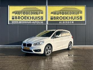 damaged passenger cars BMW 2-serie Gran Tourer 218i Luxury 7p. 2015/6