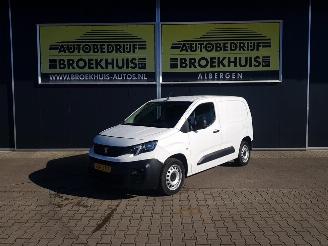 Unfall Kfz Van Peugeot Partner 1.5 BlueHDI Premium 2023/9