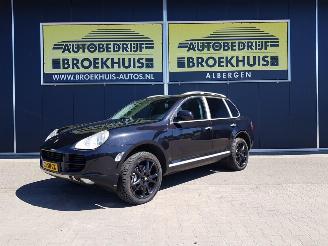 uszkodzony samochody osobowe Porsche Cayenne 4.5 S 2006/1