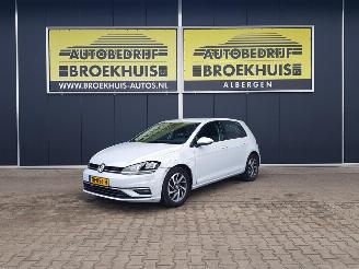 Voiture accidenté Volkswagen Golf 1.6 TDI Comfortline SOUND-Edition 2018/1