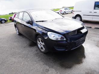 Volvo V-60 1.6 16v T3 picture 4