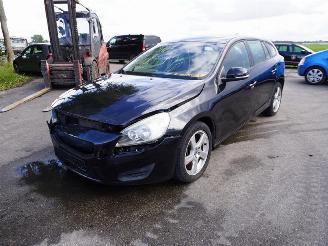 Volvo V-60 1.6 16v T3 picture 3