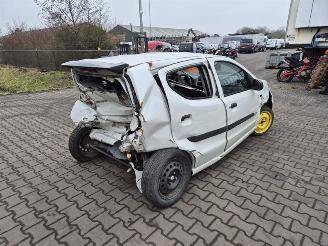 Coche siniestrado Suzuki Alto 1.0 2010/9