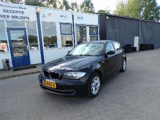 Vaurioauto  passenger cars BMW 1-serie 116i Business Line 2009/3