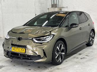 Damaged car Volkswagen ID.3 Pro Energy  59 kWh Hatchback 4Dr Elektrisch  150kW (204pk) RWD 2026/4