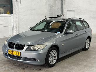 Coche accidentado BMW 3-serie 318i 2006/4