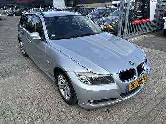 Voiture accidenté BMW 3-serie 318i Business  Clima NAP 2009/9