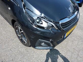 Peugeot 108 1.0 E-VTI ALLURE CLIMAT picture 5