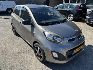 Avarii autoturisme Kia Picanto 1.0 5-drs ComfortPlus airco NAP 2011/6