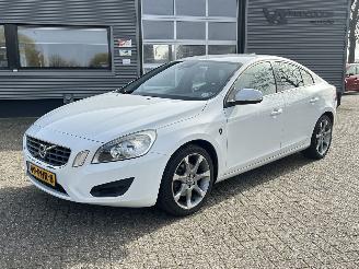 okazja samochody osobowe Volvo S-60 1.6 T3 150PK 2011/1
