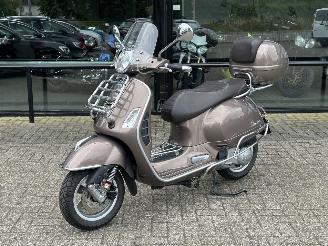 voitures motocyclettes  Vespa  GTS 300 i.e. Touring ABS 2017/7