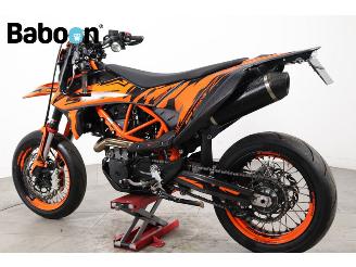KTM 690 SMC -R picture 4