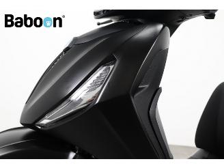 Piaggio Beverly 400 HPE picture 15