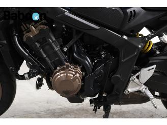 Honda CB 650 R picture 13