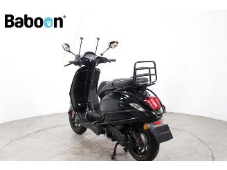 Vespa  Sprint 25KM picture 2