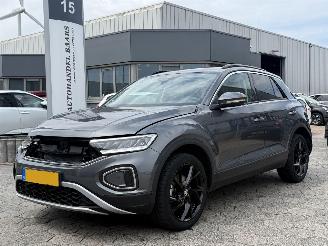 škoda osobní automobily Volkswagen T-Roc 1.0 TSI Life Edition 2024/10