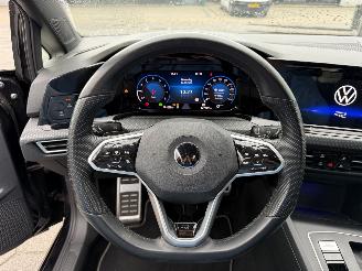 Volkswagen Golf 1.5 eTSI R-Line picture 16