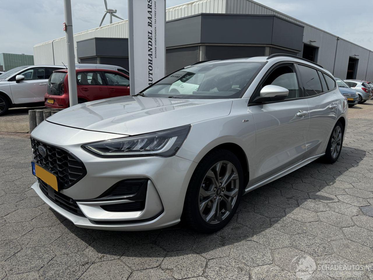 Ford Focus 1.0 EcoBoost Hybrid ST Line X