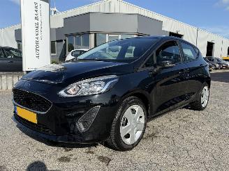 damaged passenger cars Ford Fiesta 1.1 Trend 2019/6