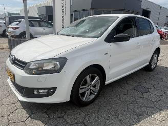 Unfallwagen Volkswagen Polo 1.2-12V BlueMotion Trendline 2012/3