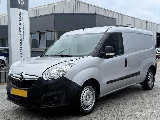 Unfall Kfz Van Opel Combo 1.6 CDTi L2H1 Sport 2015/10