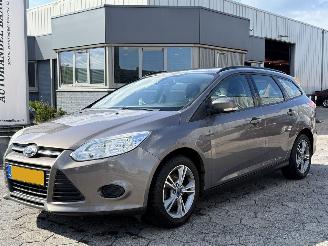  Ford Focus Wagon 1.0 EcoBoost Edition 2014/12