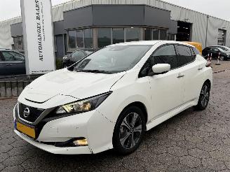 Damaged car Nissan Leaf N-Connecta 40 kWh 2020/10