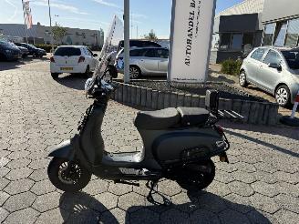 dommages scooters Senzo  Bromscooter RivaLux 2023/11