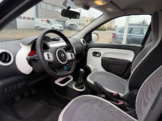 Renault Twingo 1.0 SCe Collection picture 13