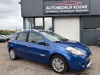 Käytettyjen passenger cars Renault Clio 1.5 DCI Collection AIRCO PANORAMA 2012/1