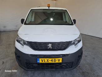 skadebil bedrijf Peugeot Partner 1.5 BlueHDI Premium 2021/11