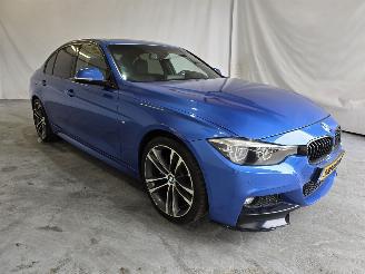 Vaurioauto  passenger cars BMW 3-serie 320i Edition M Sport Shadow Executive 2018/6