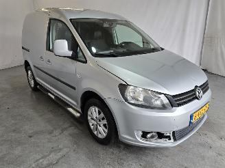 uszkodzony samochody ciężarowe Volkswagen Caddy 1.6 TDI BMT 2011/2