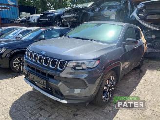Vrakbiler auto Jeep Compass Compass II (MP), SUV, 2016 1.3 4XE 190 Plug-in Hybrid 16V 4x4 2024/8