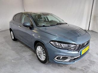 Schadeauto Fiat  1.0 Life 2022/1