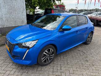 Unfallwagen Peugeot 208 1.2pt automaat 2019/12