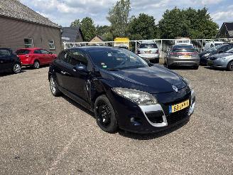 uszkodzony samochody osobowe Renault Mégane Coupe 1.6 Dynamique 2009/5