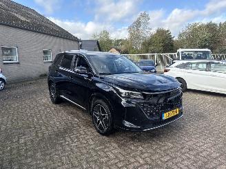 skadebil auto DFSK Navor E5 1.5 PHEV L2 7 PERSOONS AUTOMAAT REST BPM €300,-!!! 2025/10