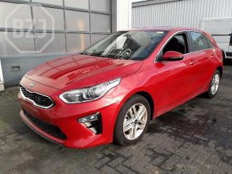 Vrakbiler auto Kia Cee d Ceed (CDB5/CDBB), Hatchback 5-drs, 2018 1.0i T-GDi 12V 2020